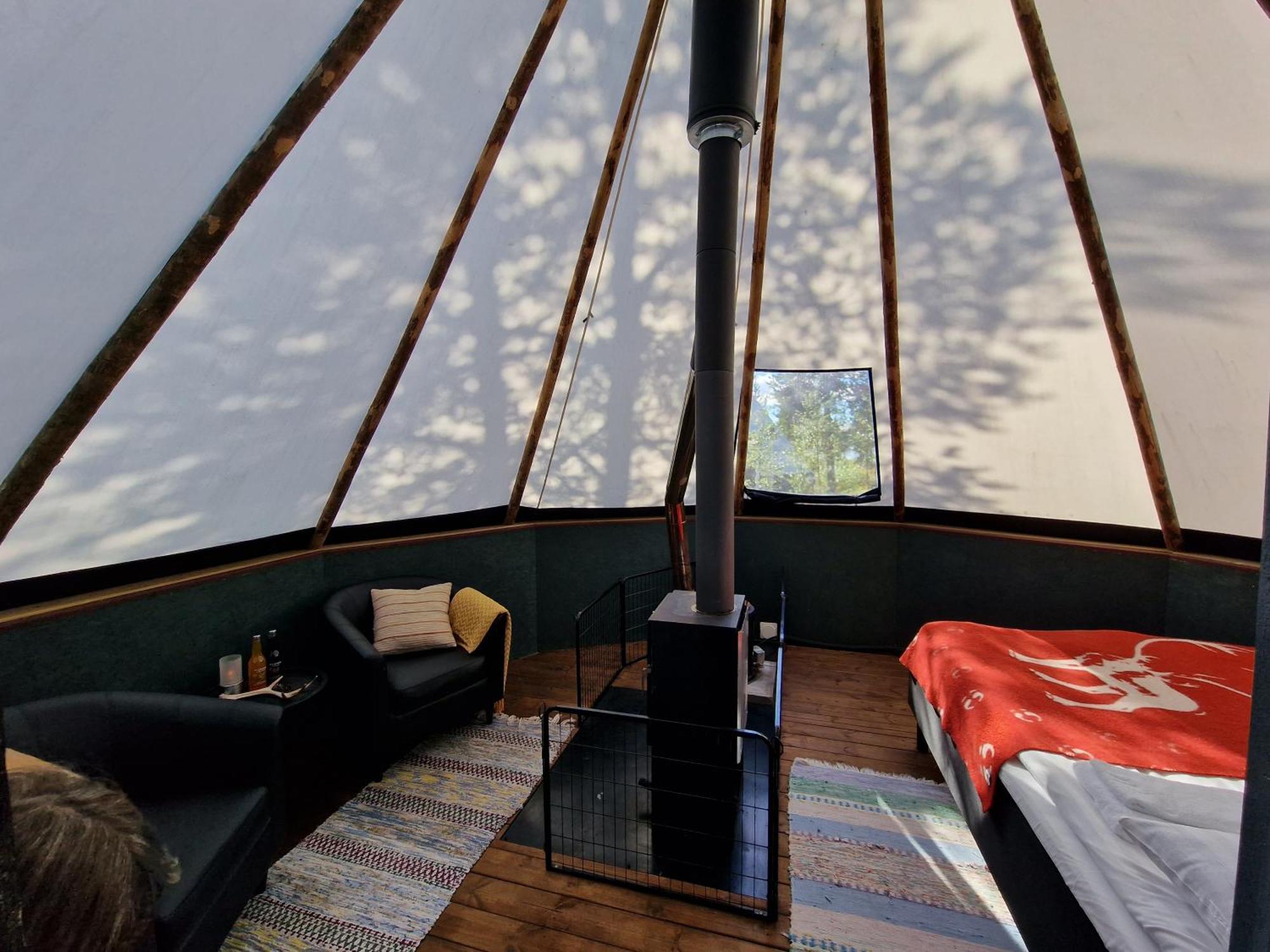 Reindeer Lodge Юккасъярви Экстерьер фото